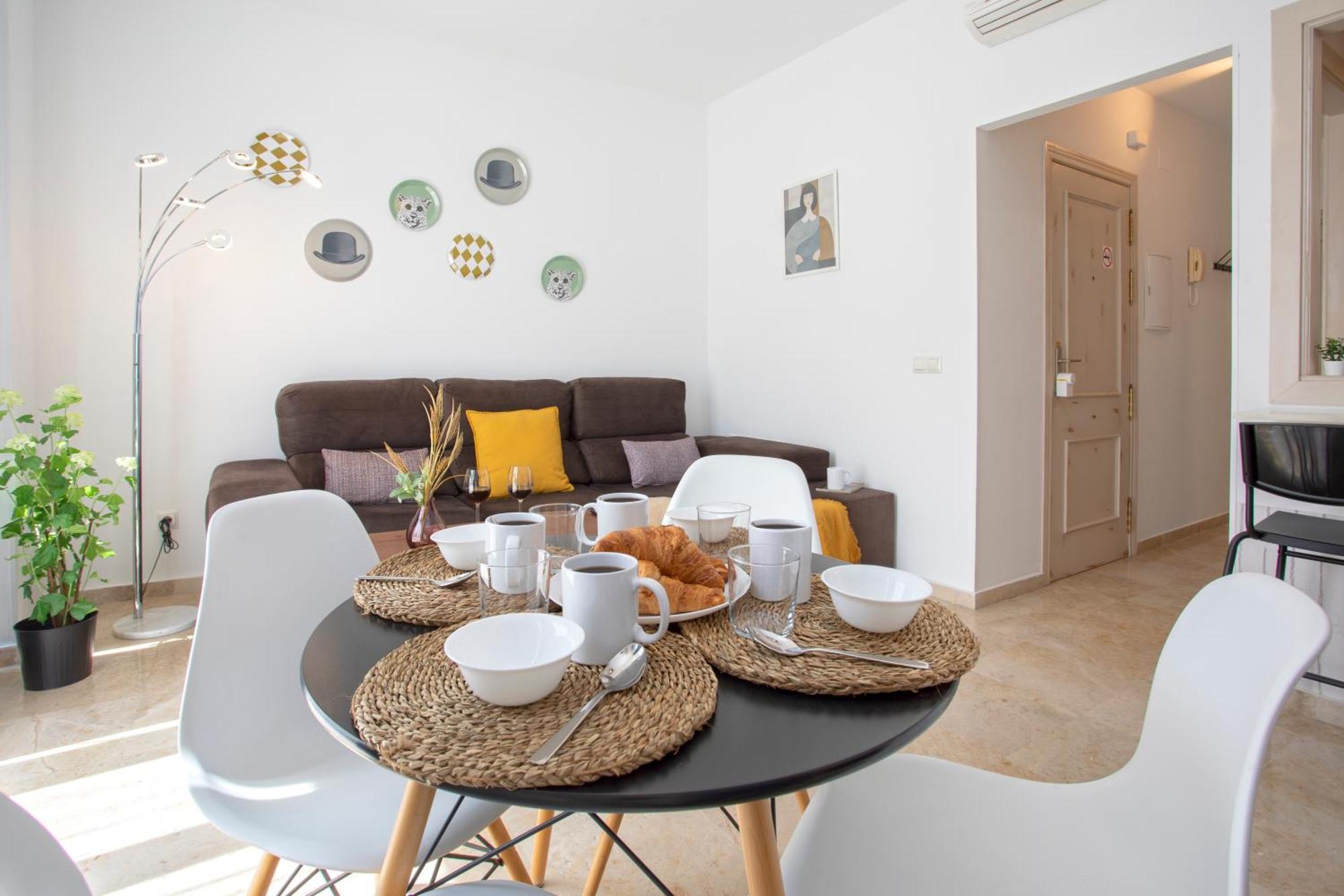 Precioso Apartamento En Pleno Centro By Rent Me Malaga Exterior photo